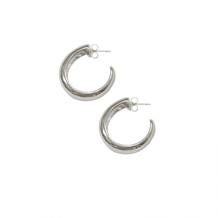 Boucles d'oreilles créoles sur clous