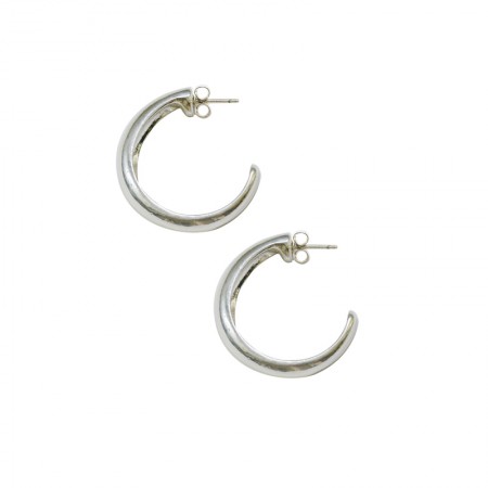 Boucles d'oreilles créoles sur clous